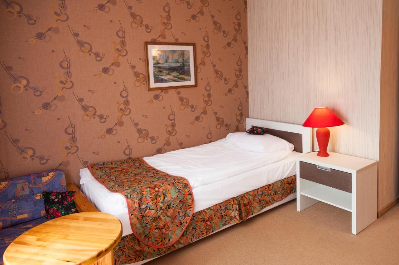 To Tu Bed and Breakfast Mrągowo Buitenkant foto