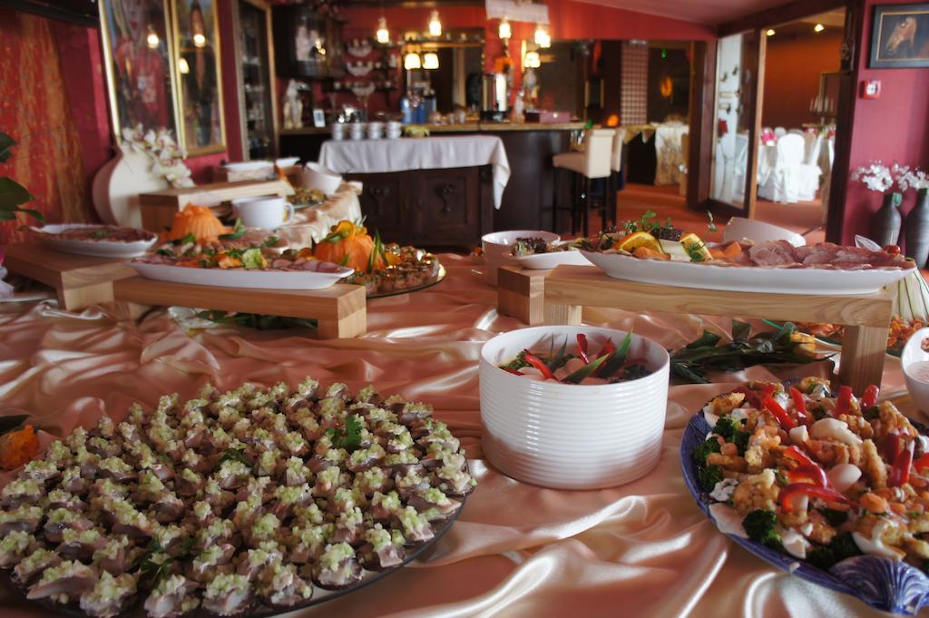 To Tu Bed and Breakfast Mrągowo Buitenkant foto